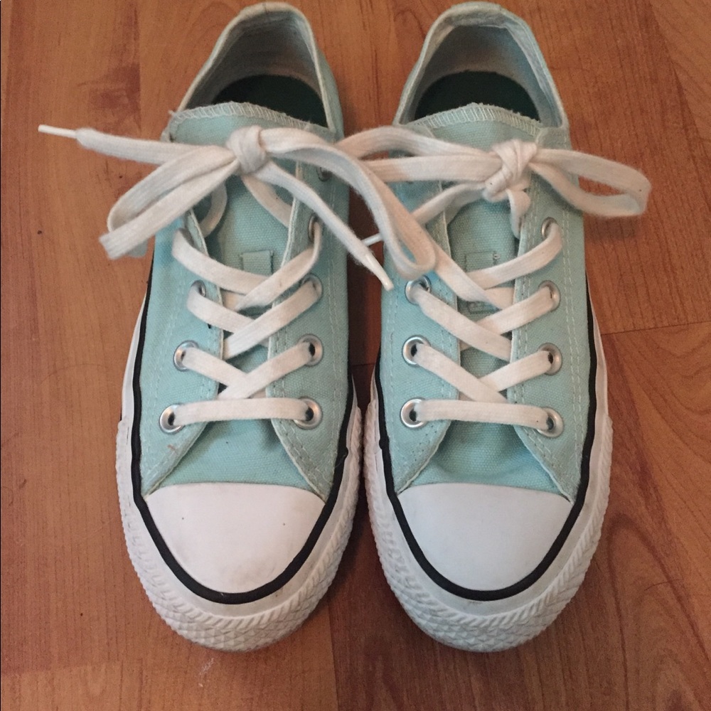 LIGHT BLUE CONVERSE